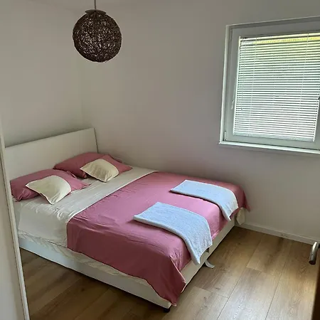 22 Popovica Villa